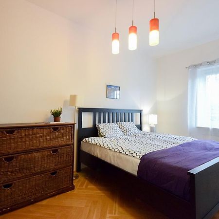 Shortstaypoland Bialobrzeska ワルシャワ エクステリア 写真